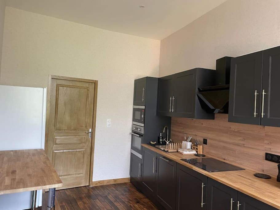 Appartement De Caractere Mirecourt Exterior foto